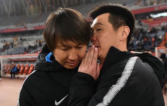 亚洲娇小性色xxxx