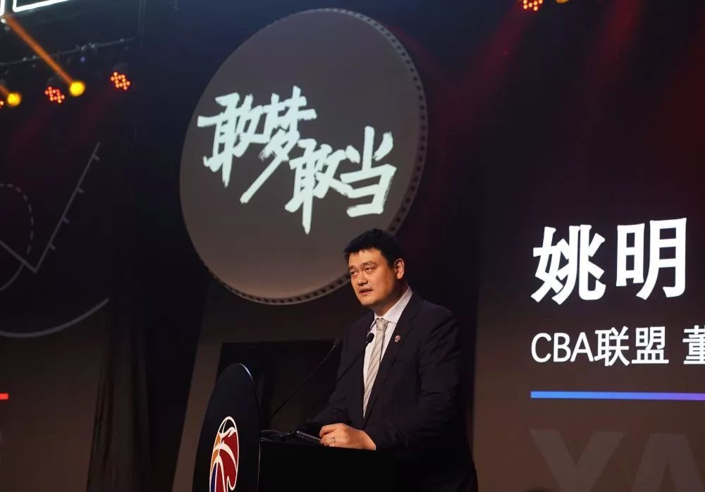 亚洲自偷自拍另类图片二区