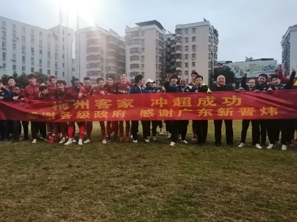 av高清播放在线观看免费